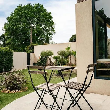 Joli à 10 Min De La Villa *